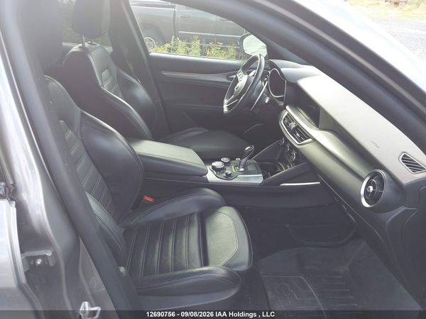 2018 ALFA ROMEO STELVIO TI SPORT — I5
