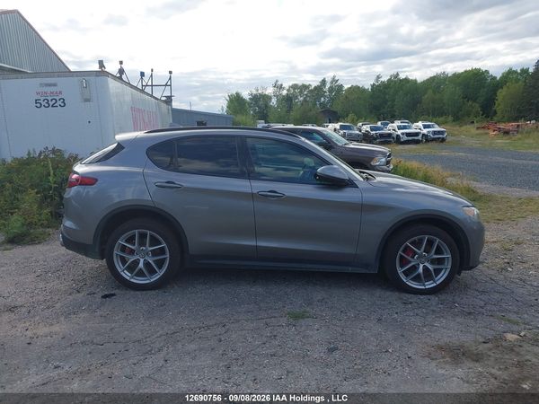 2018 ALFA ROMEO STELVIO TI SPORT — I13