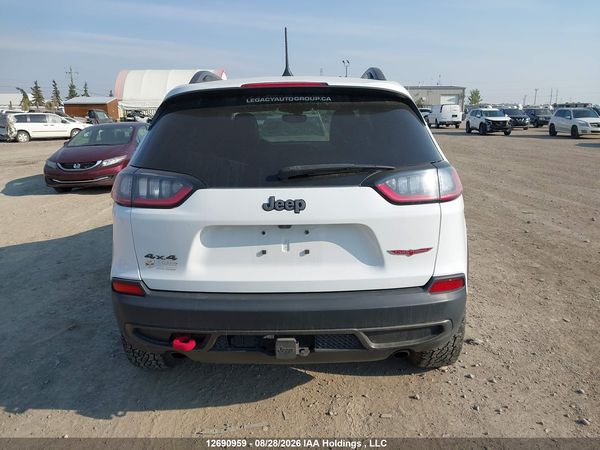 2019 JEEP CHEROKEE TRAILHAWK — I16