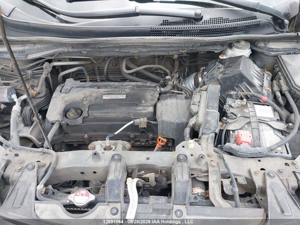 2016 HONDA CR-V SE — I10