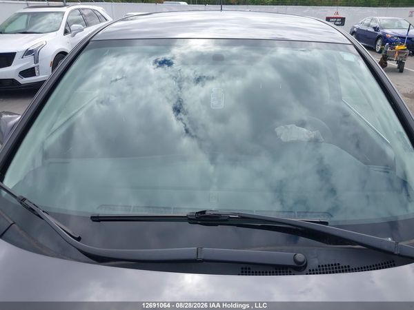 2016 HONDA CR-V SE — I18