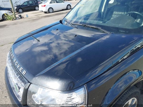2014 LAND ROVER LR2 HSE — I6