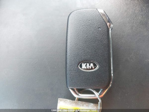 2020 KIA TELLURIDE — I11