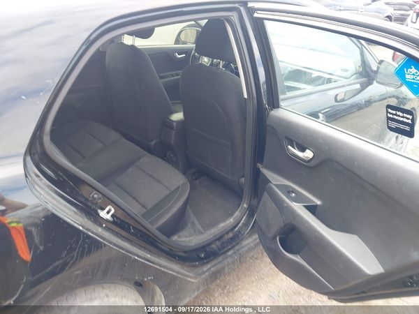 2019 KIA RIO 5-DOOR LX, S — I8
