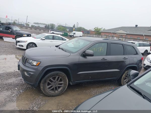 2017 JEEP GRAND CHEROKEE LAREDO — I14