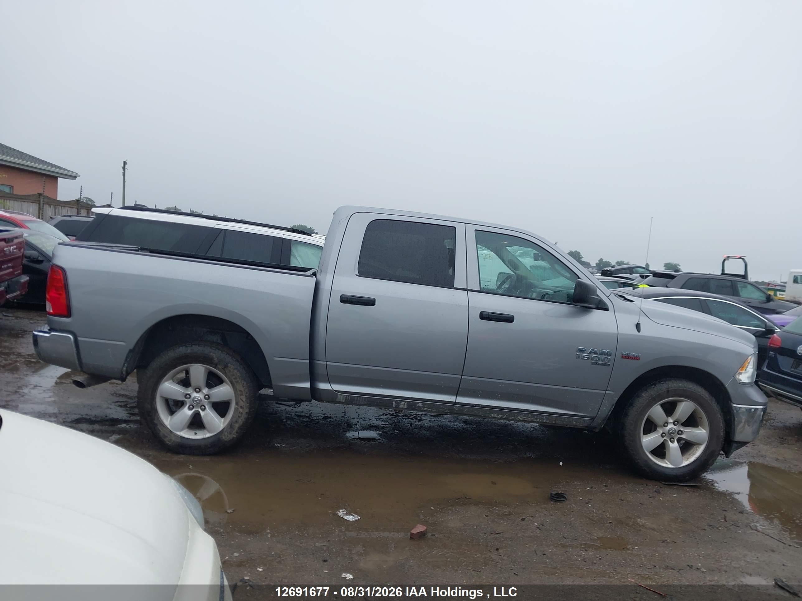 2023 RAM 1500 CLASSIC SLT