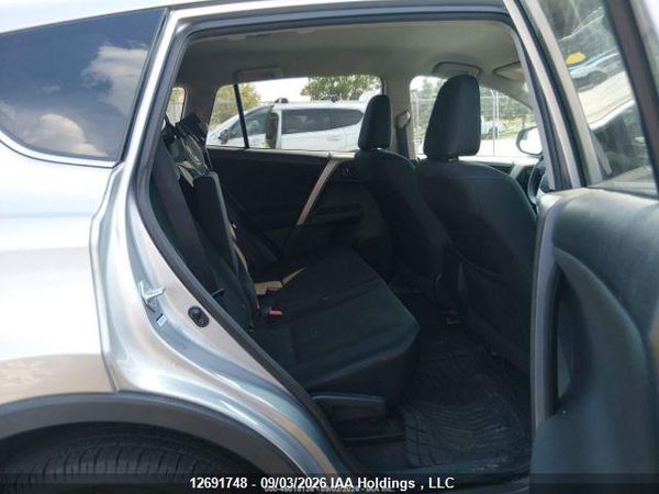 2016 TOYOTA RAV4 LE — I9