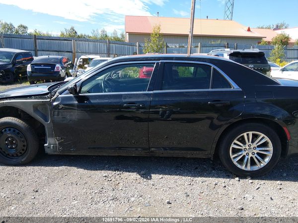 2016 CHRYSLER 300 TOURING