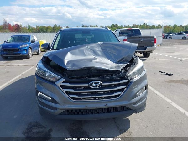 2017 HYUNDAI TUCSON