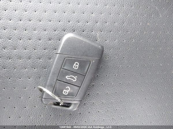 2019 VOLKSWAGEN JETTA SEL — I11