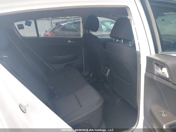 2022 KIA SPORTAGE LX