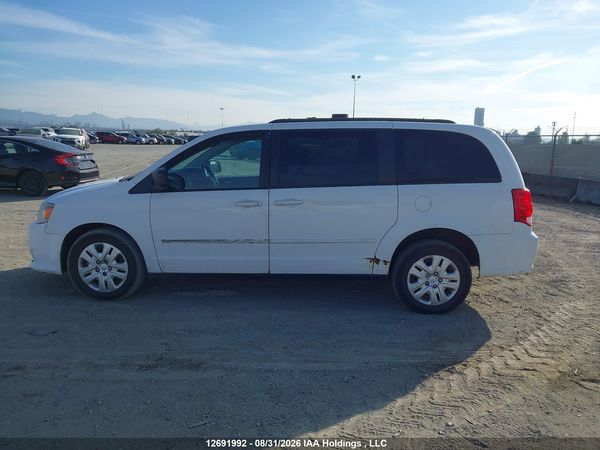 2016 DODGE GRAND CARAVAN SE