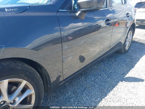 2018 MAZDA MAZDA3