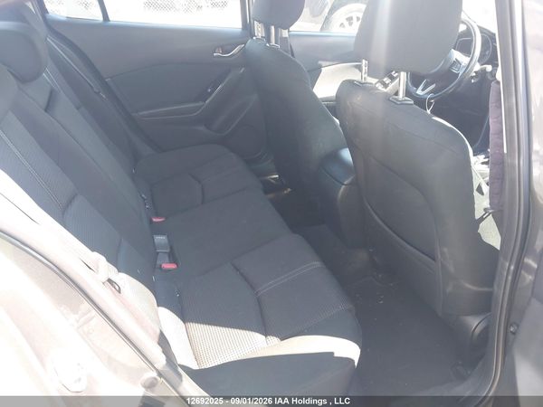 2018 MAZDA MAZDA3