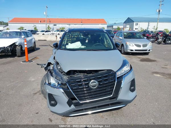 2021 NISSAN KICKS SV