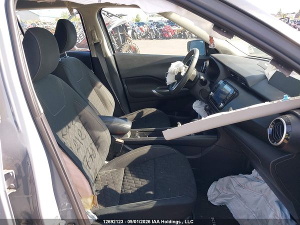 2021 NISSAN KICKS SV
