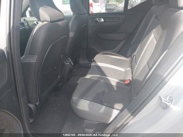 2024 VOLVO XC40 RECHARGE PURE ELECTRIC TWIN PLUS
