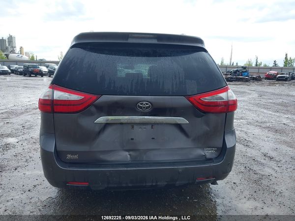 2015 TOYOTA SIENNA XLE/LIMITED