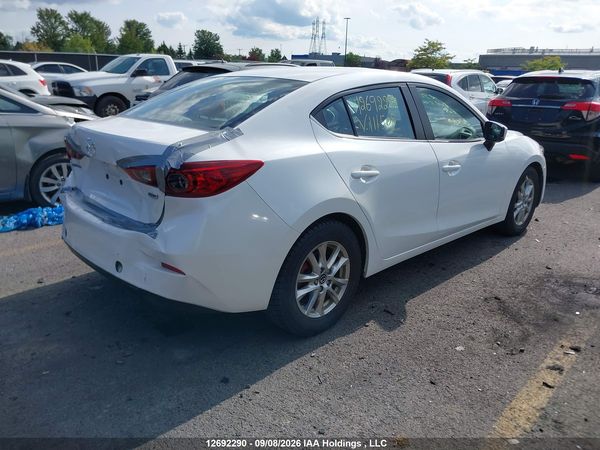 2017 MAZDA MAZDA3 GS