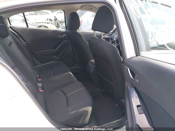2017 MAZDA MAZDA3 GS