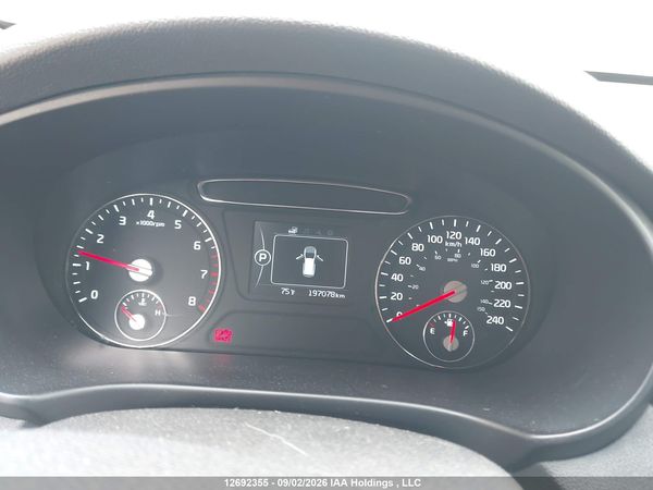2016 KIA SORENTO 3.3L LX + — I7