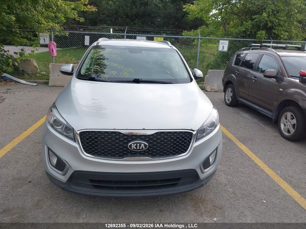 2016 KIA SORENTO 3.3L LX + — I12
