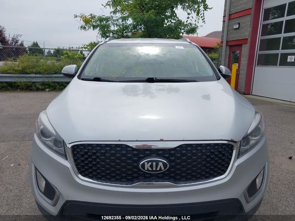 2016 KIA SORENTO 3.3L LX + — I13