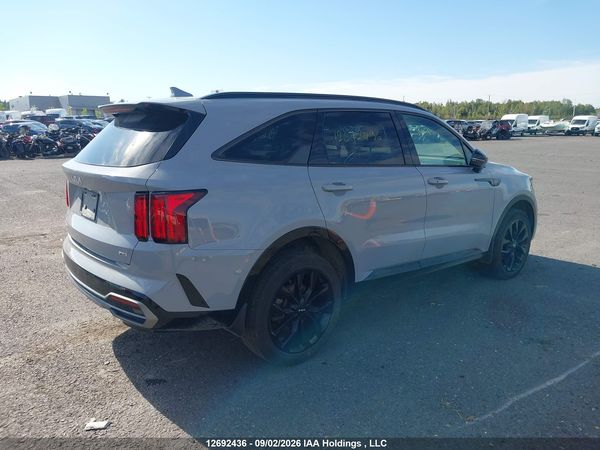 2023 KIA SORENTO EX — I4