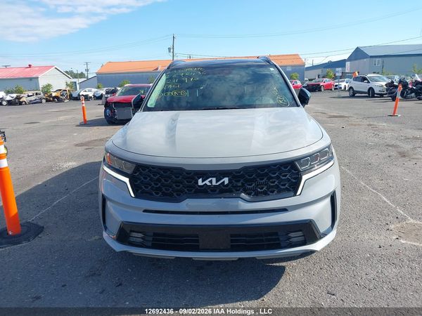 2023 KIA SORENTO EX — I12