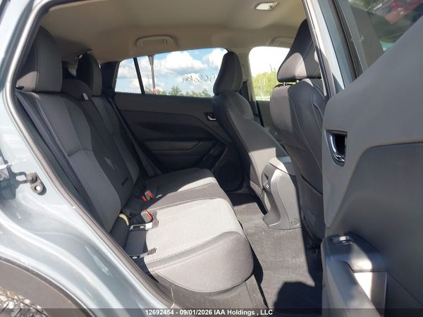 2025 SUBARU CROSSTREK PREMIUM — I8