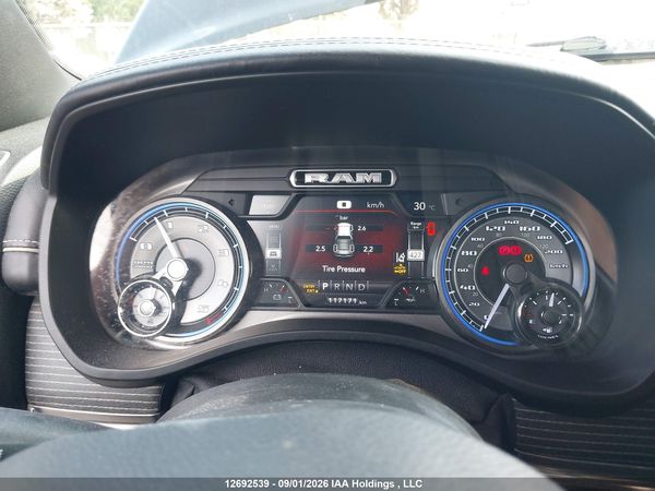 2020 RAM 1500 LIMITED — I7