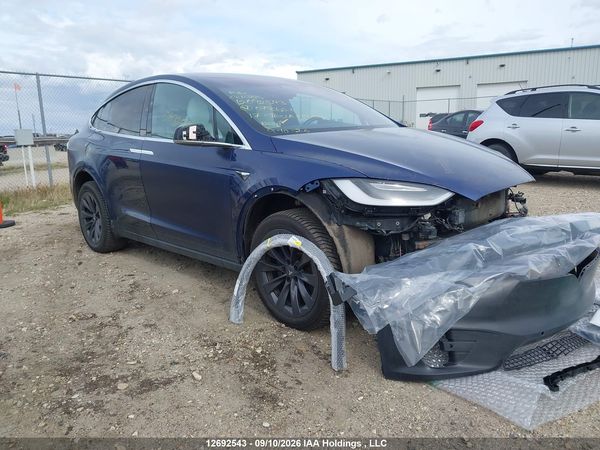 2017 TESLA MODEL X — I1