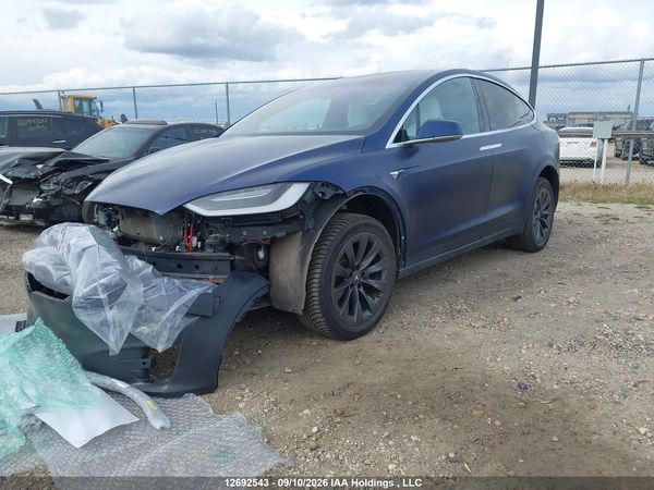 2017 TESLA MODEL X — I2