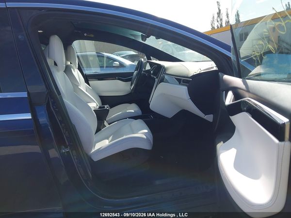 2017 TESLA MODEL X — I5