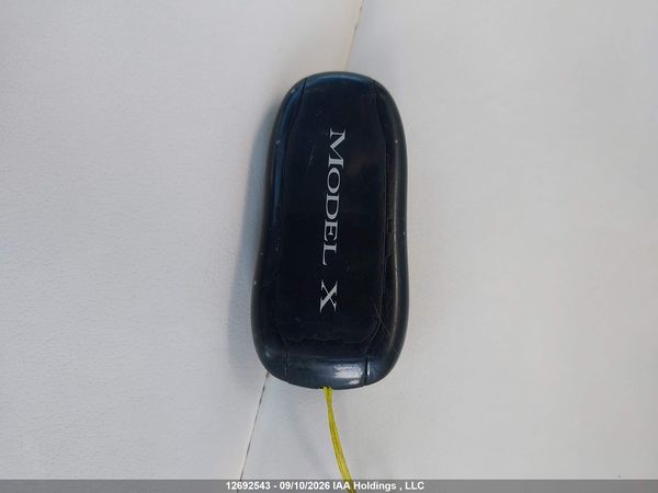 2017 TESLA MODEL X — I11