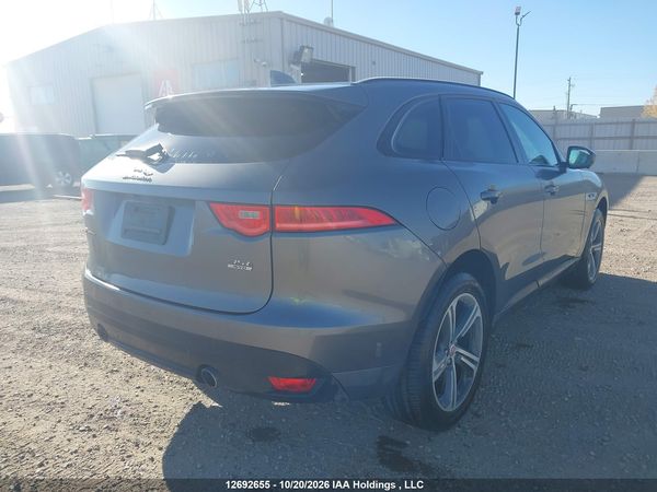 2017 JAGUAR F-PACE 35T R-SPORT — I4