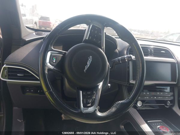 2017 JAGUAR F-PACE 35T R-SPORT — I18