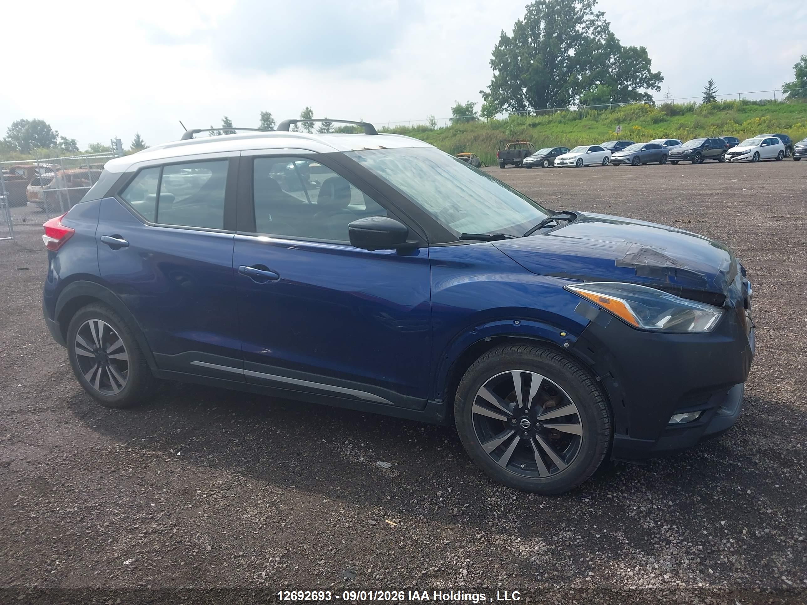 2019 NISSAN KICKS