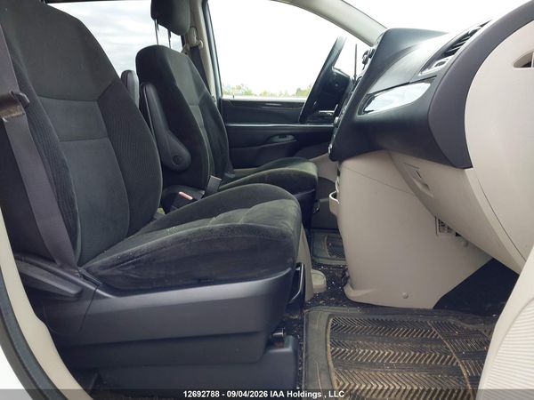 2016 DODGE GRAND CARAVAN SE/SXT