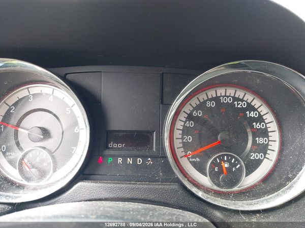2016 DODGE GRAND CARAVAN SE/SXT