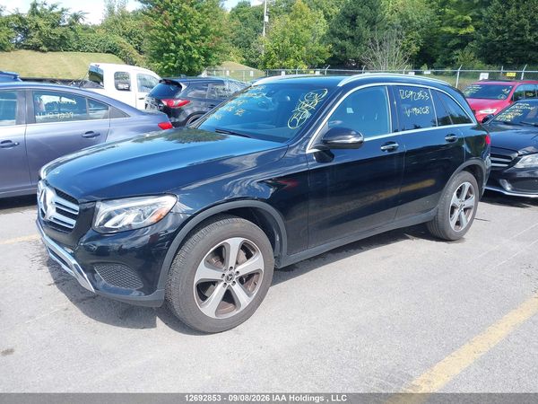 2019 MERCEDES-BENZ GLC 300 — I2