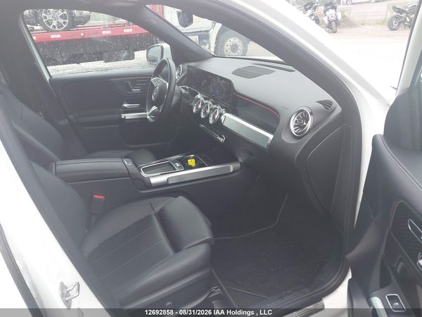2025 MERCEDES-BENZ GLB 250 4MATIC — I5