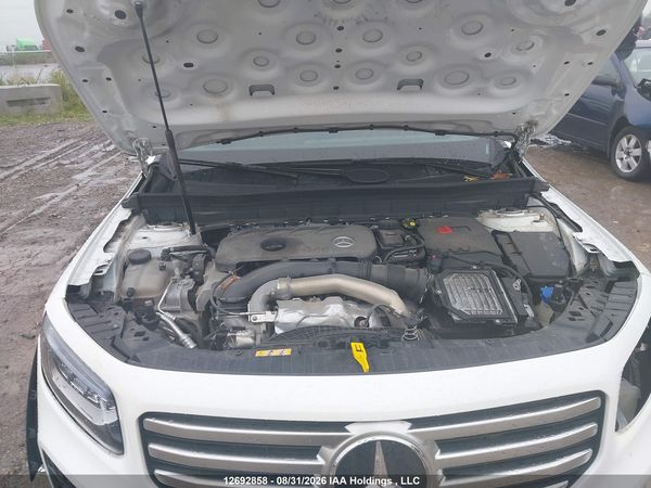 2025 MERCEDES-BENZ GLB 250 4MATIC — I10