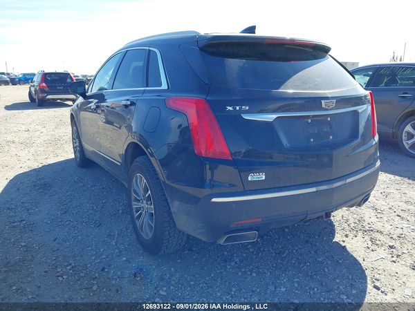 2017 CADILLAC XT5 LUXURY — I3
