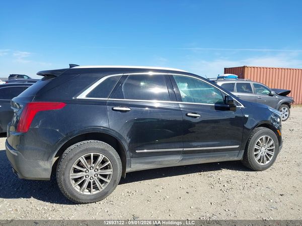 2017 CADILLAC XT5 LUXURY — I13