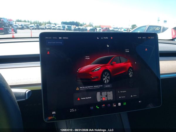 2024 TESLA MODEL Y