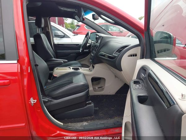 2016 DODGE GRAND CARAVAN SE