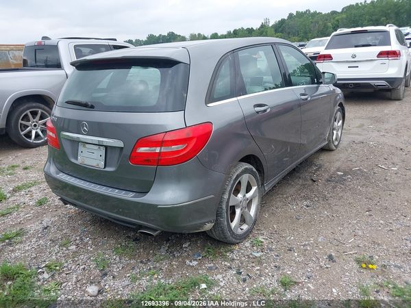 2013 MERCEDES-BENZ B 250 — I4