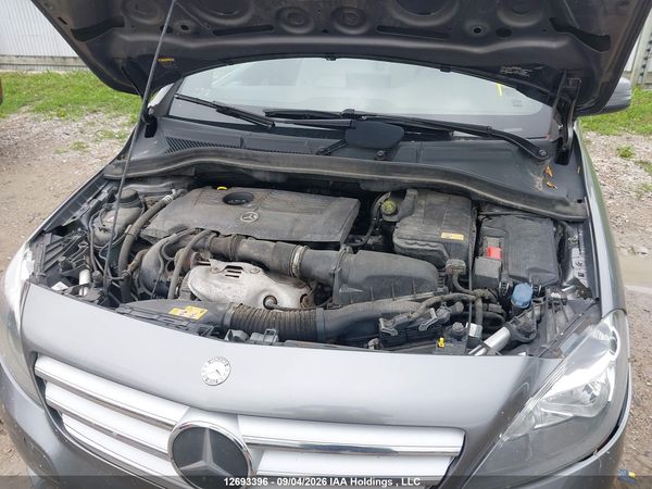 2013 MERCEDES-BENZ B 250 SPORTS TOURER — I10