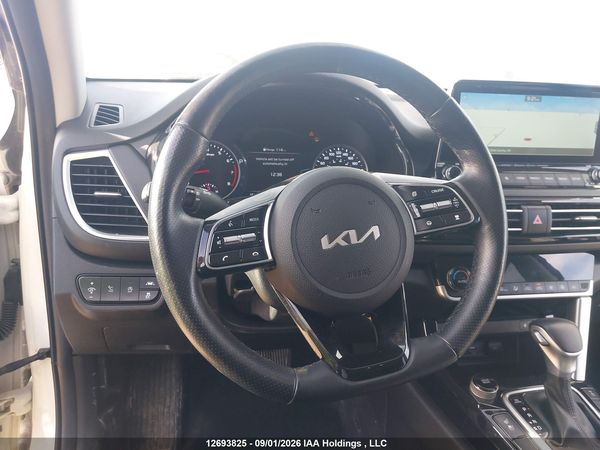 2022 KIA SELTOS SX — I18
